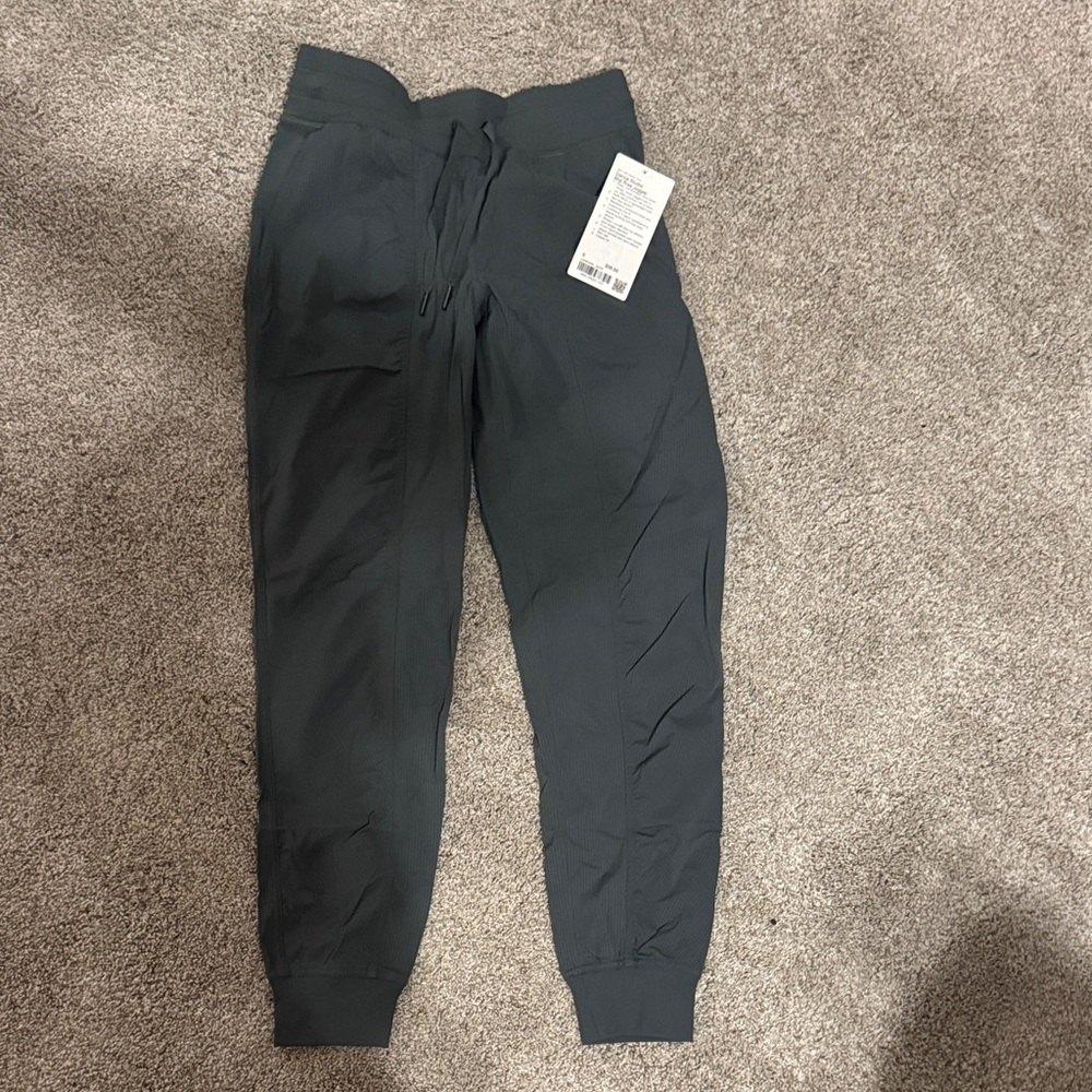 Lululemon Dark Green/Gray Jogger Pants